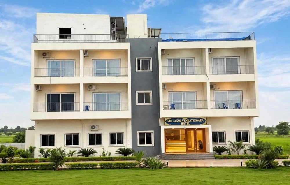 Hotels Near Kuravpur Island: Where to Stay in Atkur at Sri Laxmi Venkateshwara Hotel